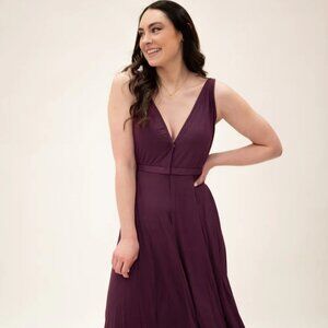 Lila Juliet Labor & Postpartum Gown in Plum